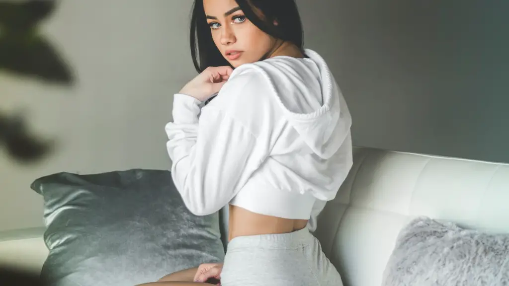 What are high waisted leggings?