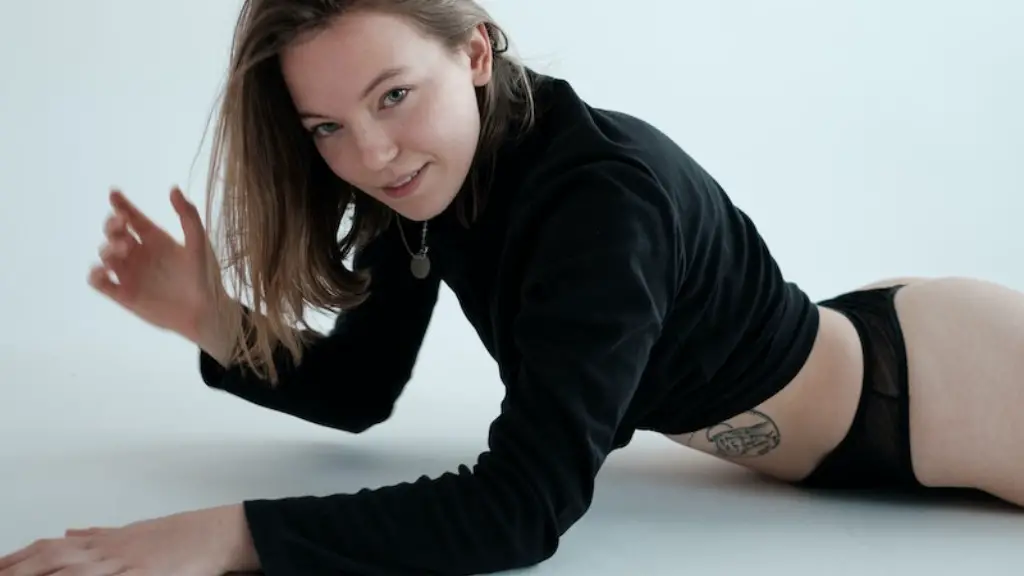 How to turn leggings into bike shorts?