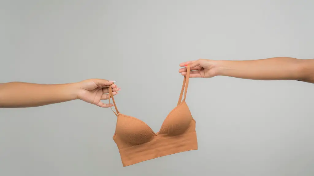 How to not see underwear lines through leggings?