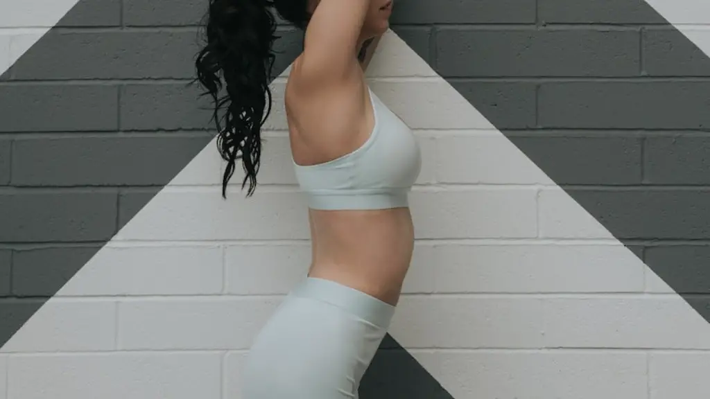 How to store leggings in closet?